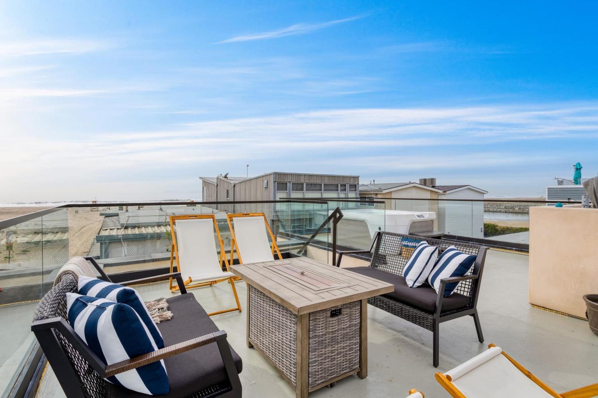 Velvet Sand Buyout By Avantstay Steps To Newport Beach Sleeps 22 Exteriér fotografie